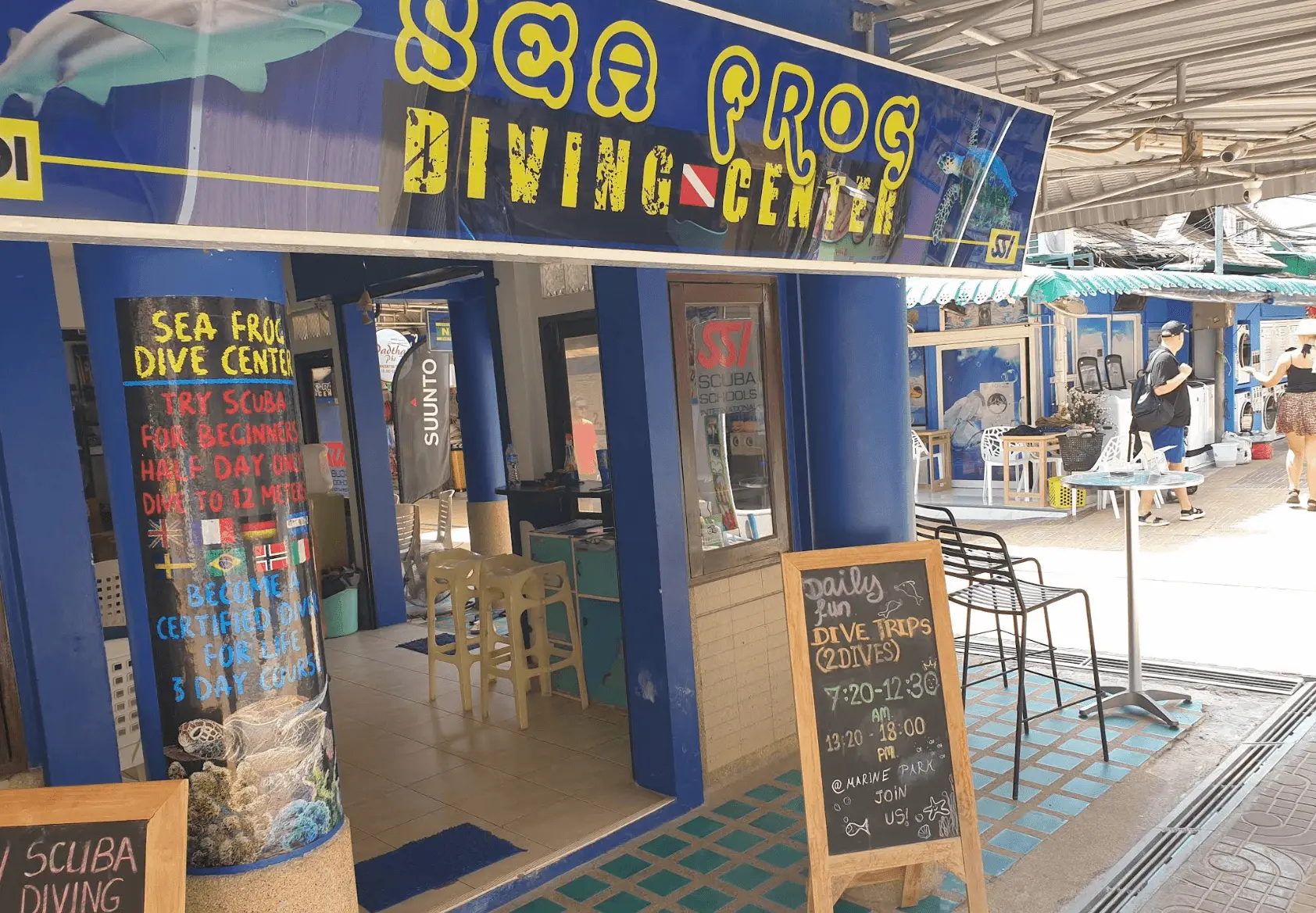 Phi Phi Sea Frog Diving Center - Scuba Diving Phi Phi Island, Thailand